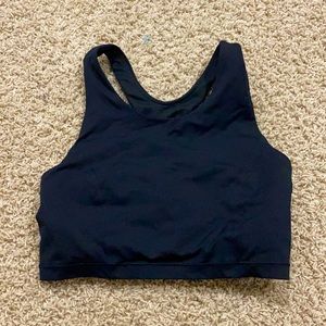 Lululemon crop top/sports bra